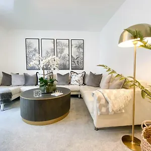 Holiday home Host & - The Charles Street House, Brighton